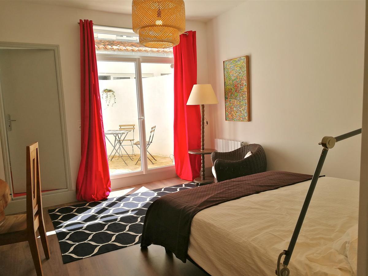 La Loge Du Theatre - Saintes Apartman Kültér fotó