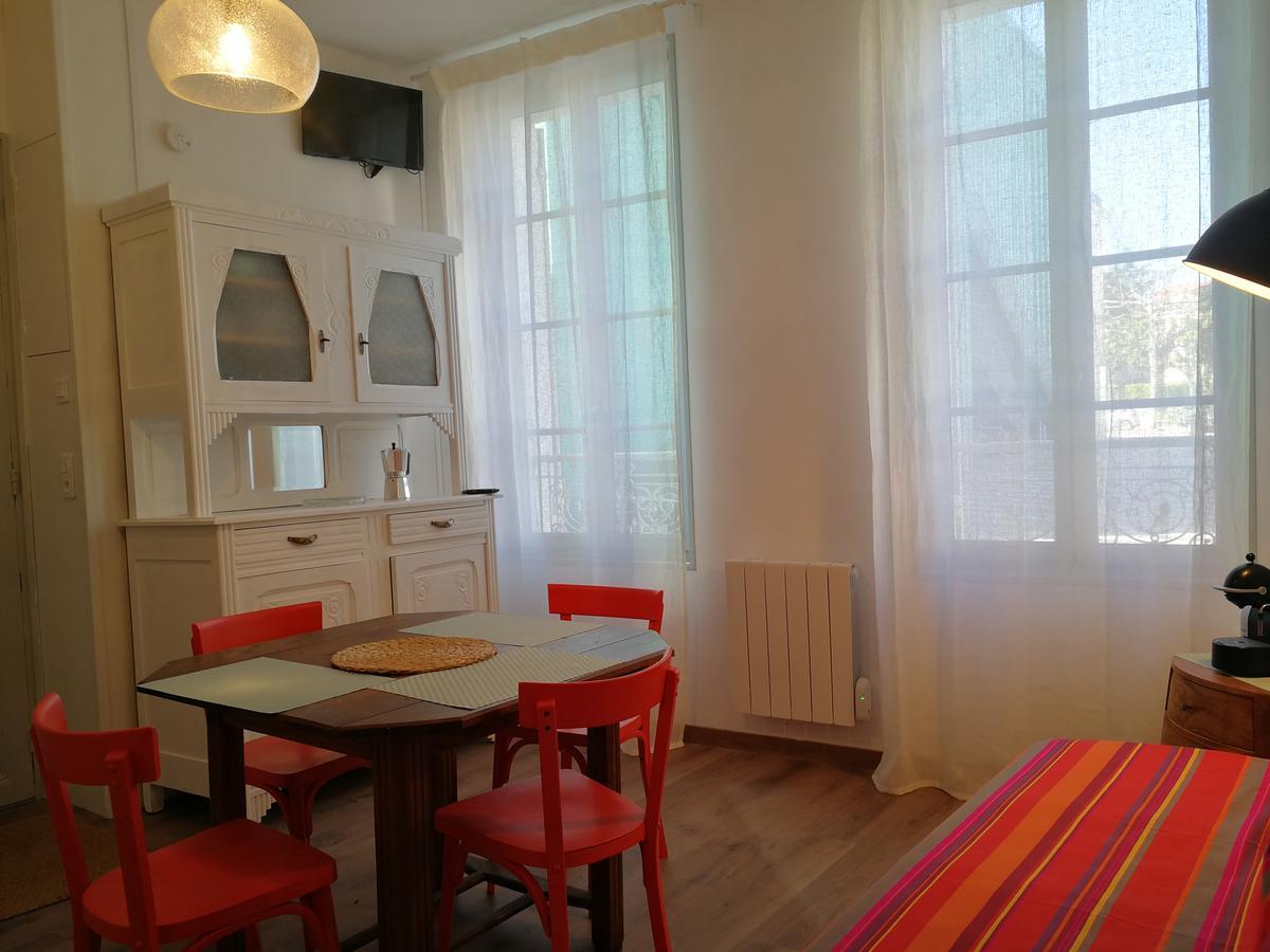 La Loge Du Theatre - Saintes Apartman Kültér fotó